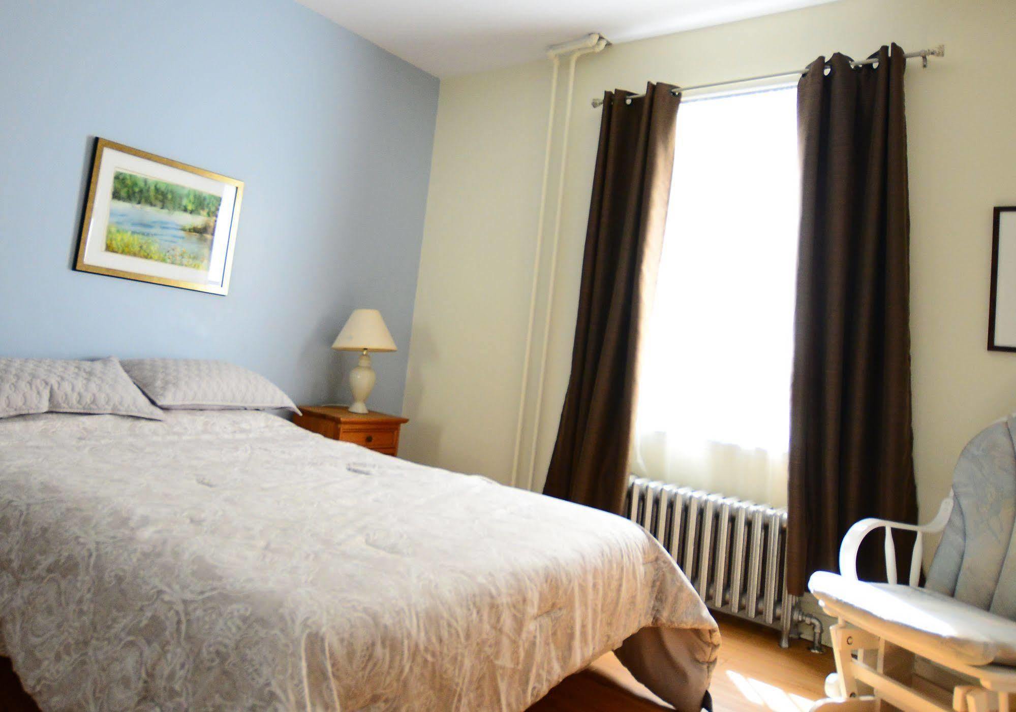 Auberge Du Presbytere De Riviere-Eternite Riviere Eternite Экстерьер фото